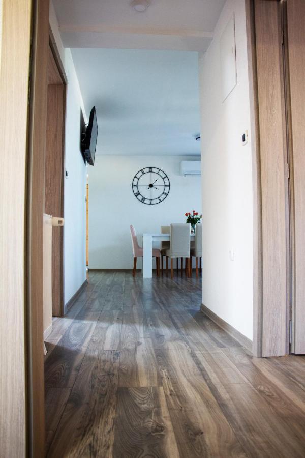 Timeless Apartamento Gospić Exterior foto