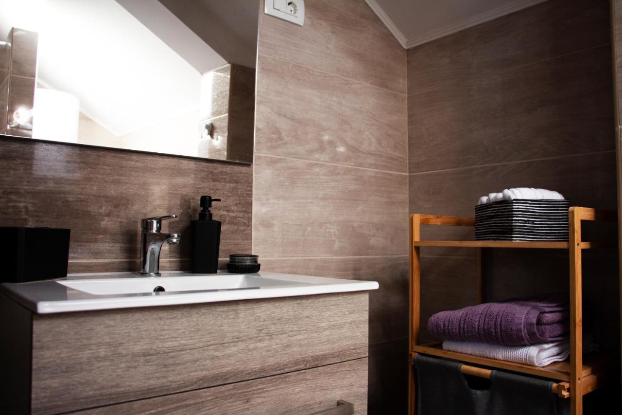 Timeless Apartamento Gospić Exterior foto